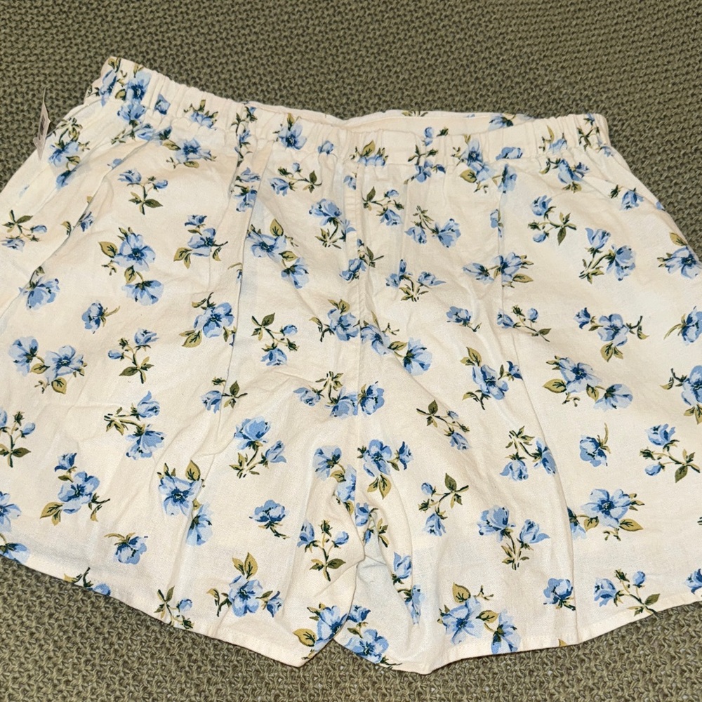 Floral Sleeveless Top and Skort Set - Picture 6 of 6